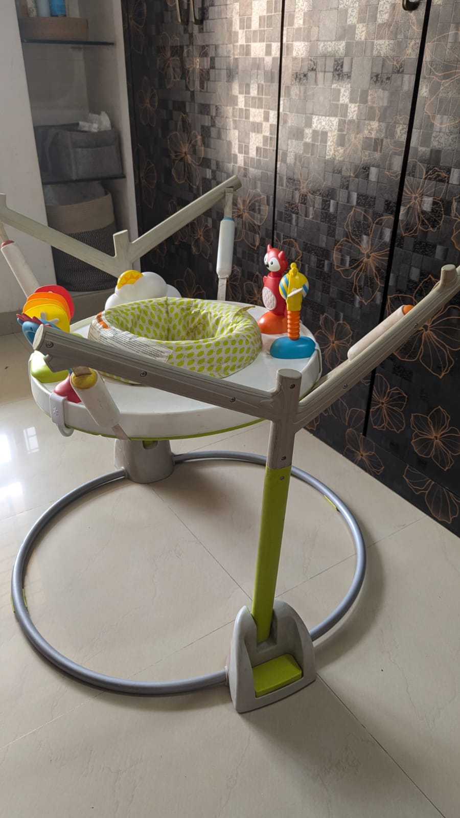 Preowned Skip Hop jumper – used baby gear for sustainable families