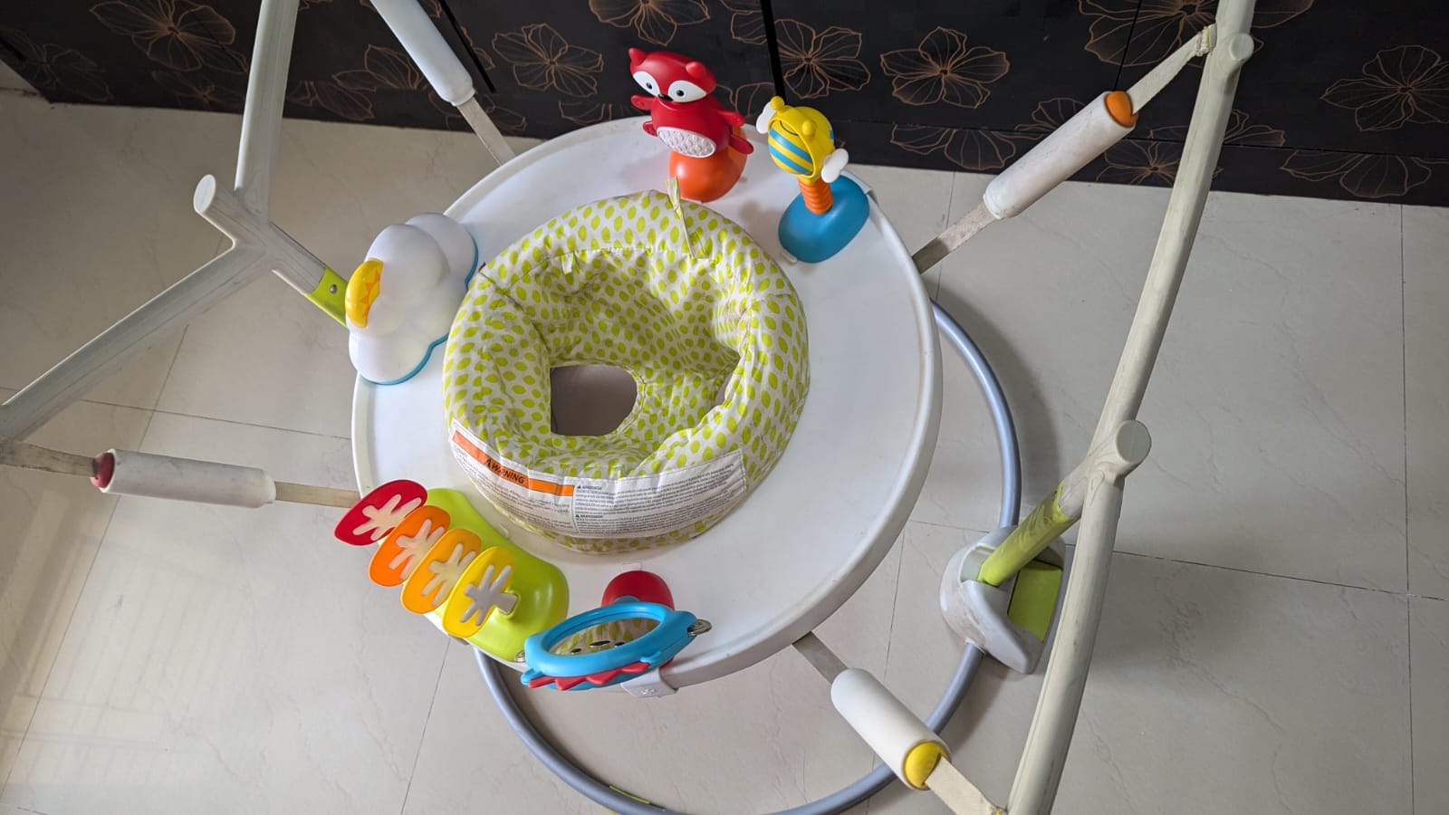 Mumbai preloved Skip Hop baby gear – activity jumper available at a great discount