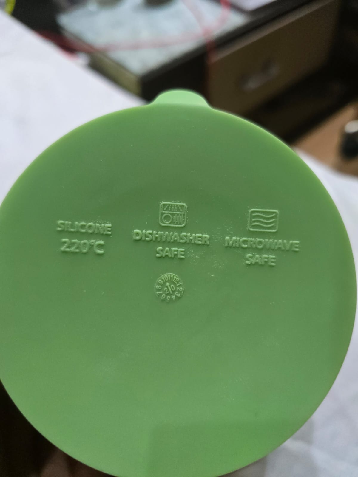 Thrifted silicone suction snack bowl for baby feeding
