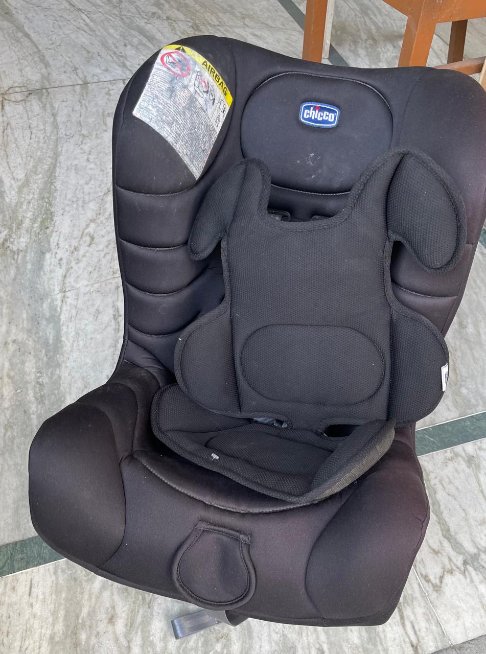 Used Chicco infant car seat India