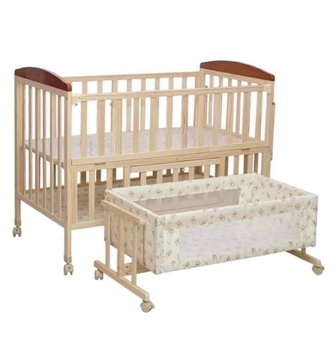 Second-hand MeeMee baby cot in Noida, Delhi, India