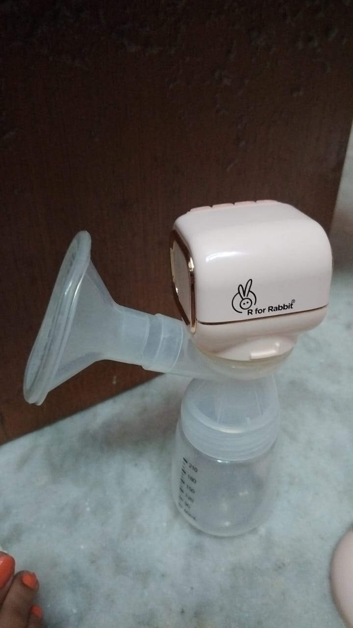 Preowned R for Rabbit First Feed breast pump India