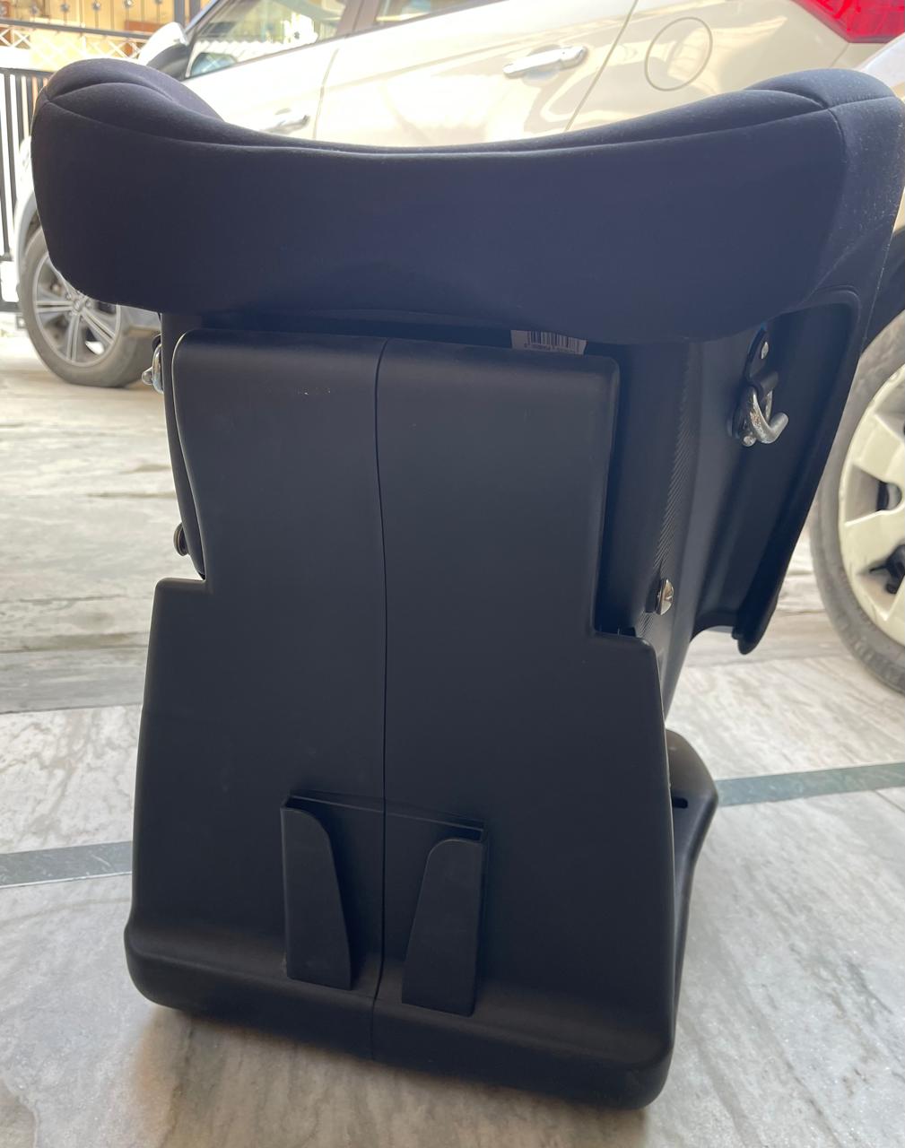 Affordable Chicco car seat in Dehradun