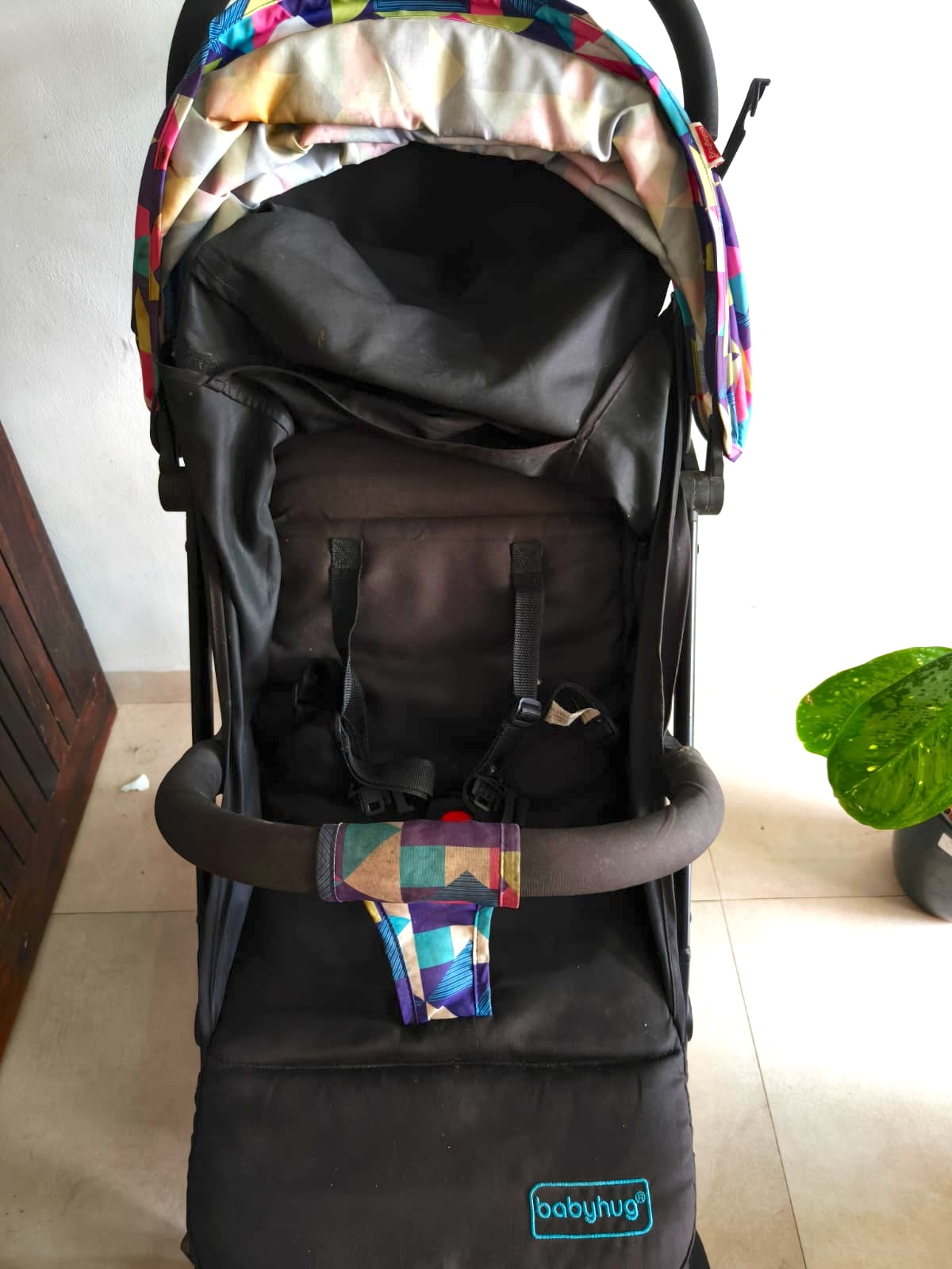 Secondhand Babyhug travel system in Mumbai