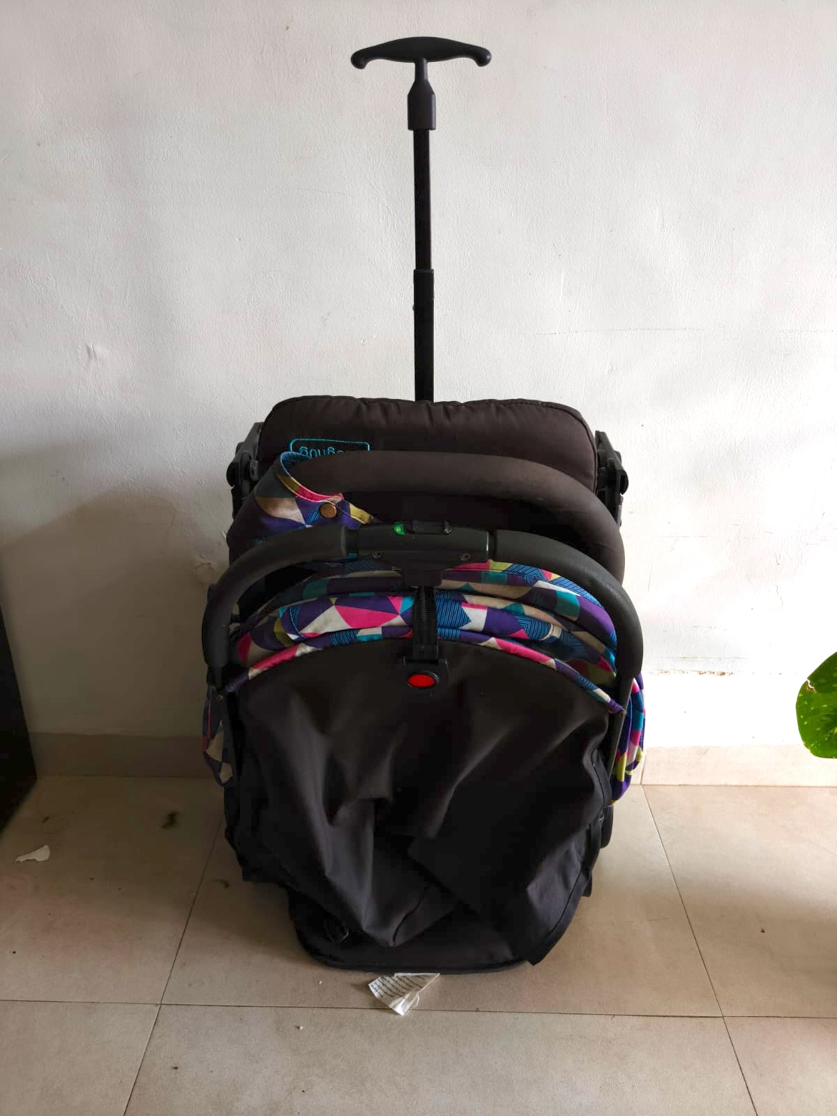Affordable Babyhug stroller travel system Mumbai - compact foldable and cabin luggage friendly