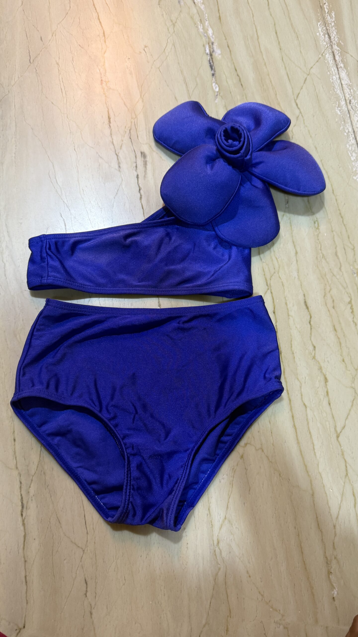 Stylish preowned but unused bikini swimwear set for baby girl 3-4 years