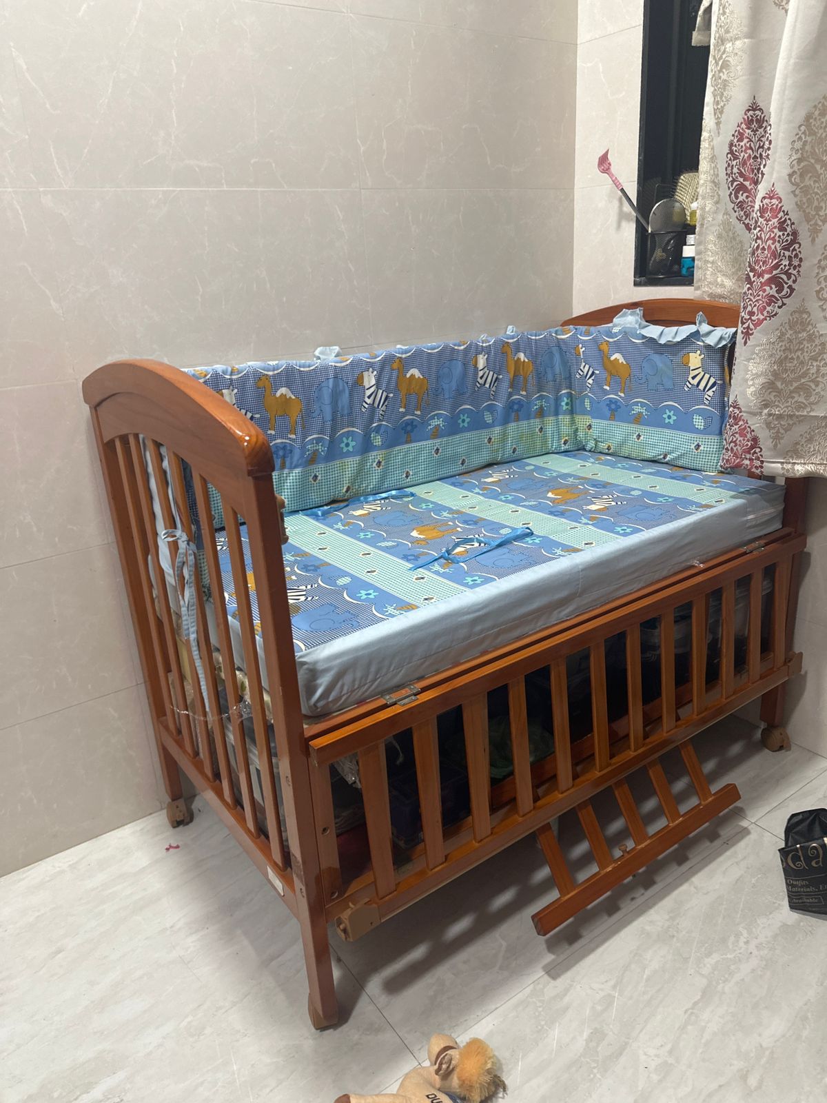 Thrifted Mee Mee baby cot eco-friendly choice