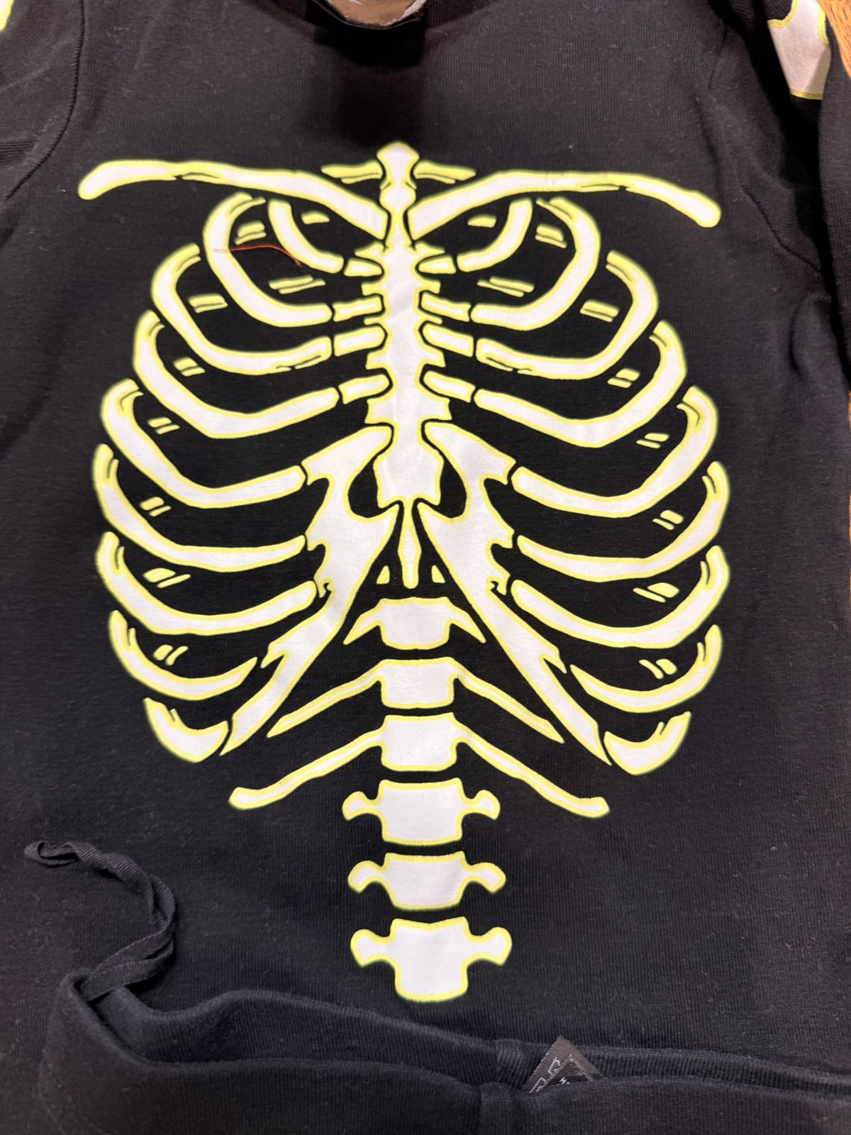 Preowned H&M Halloween special tracksuit India