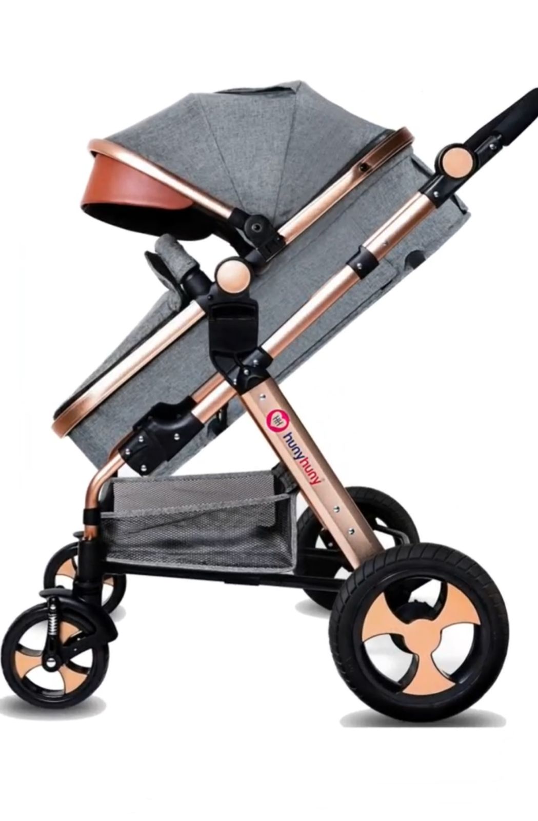 Used HunyHuny stroller in excellent condition in Nagpur