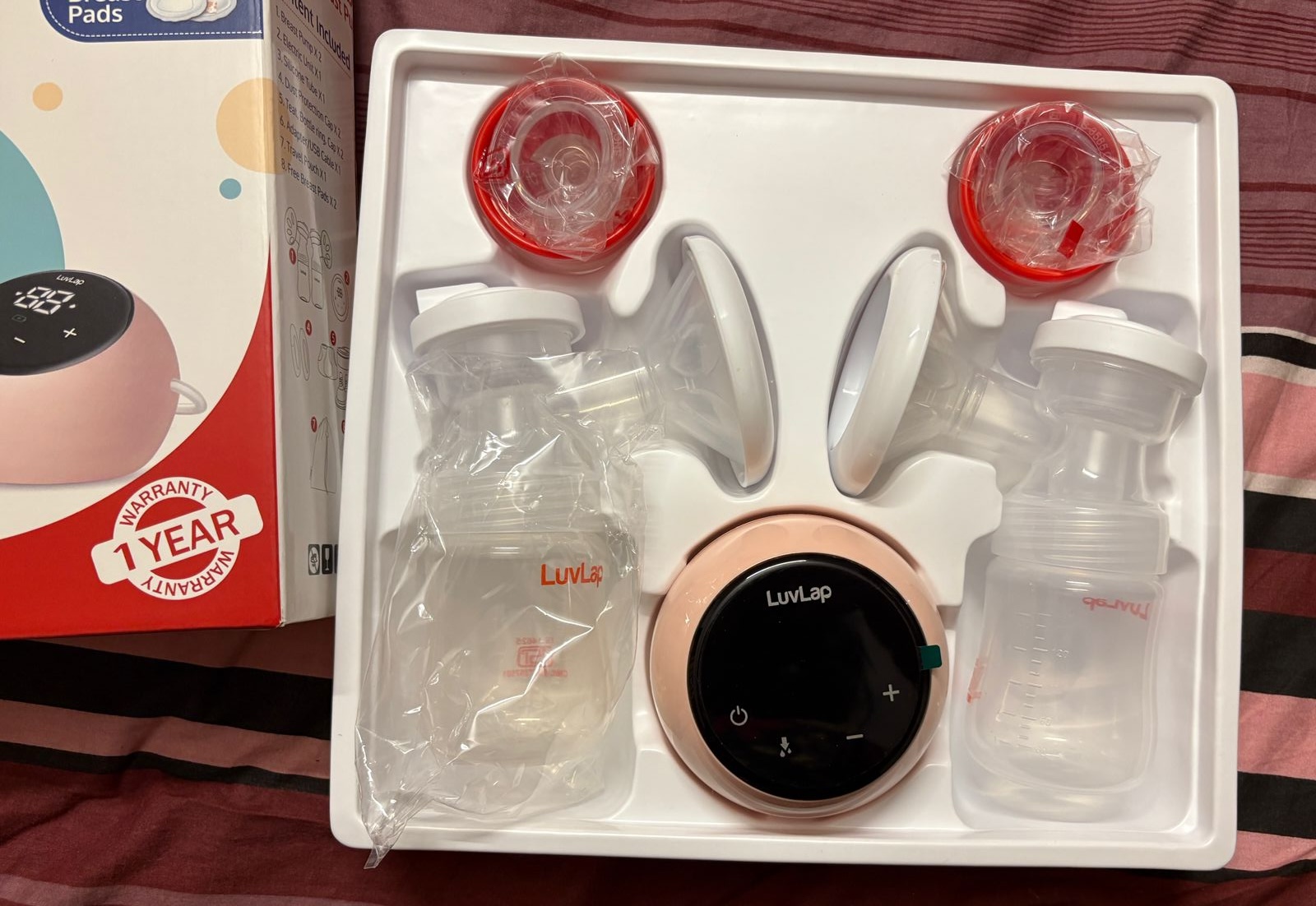 Baby feeding essentials LuvLap double pump