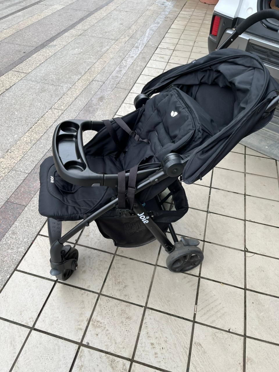Used Joie stroller in excellent condition Mumbai