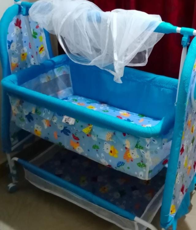 Used baby cradle in good condition in J&K