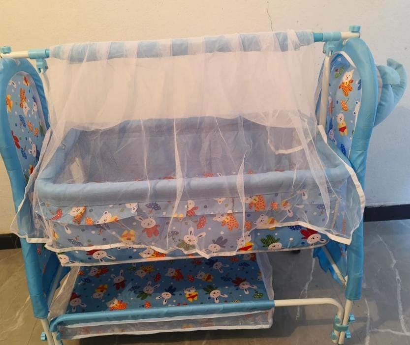 Budget-friendly preloved cradle for newborns