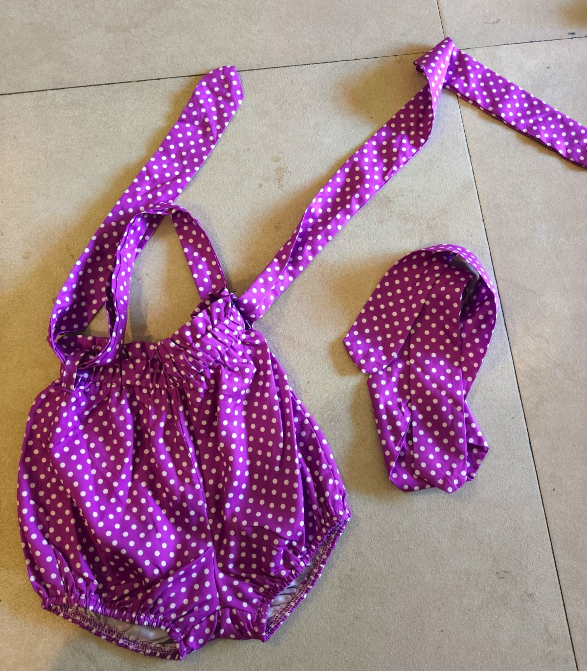 Soft and comfy baby onesies secondhand set for sale