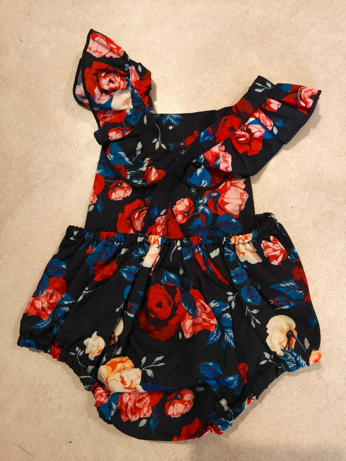 Preowned baby onesies clothing set India