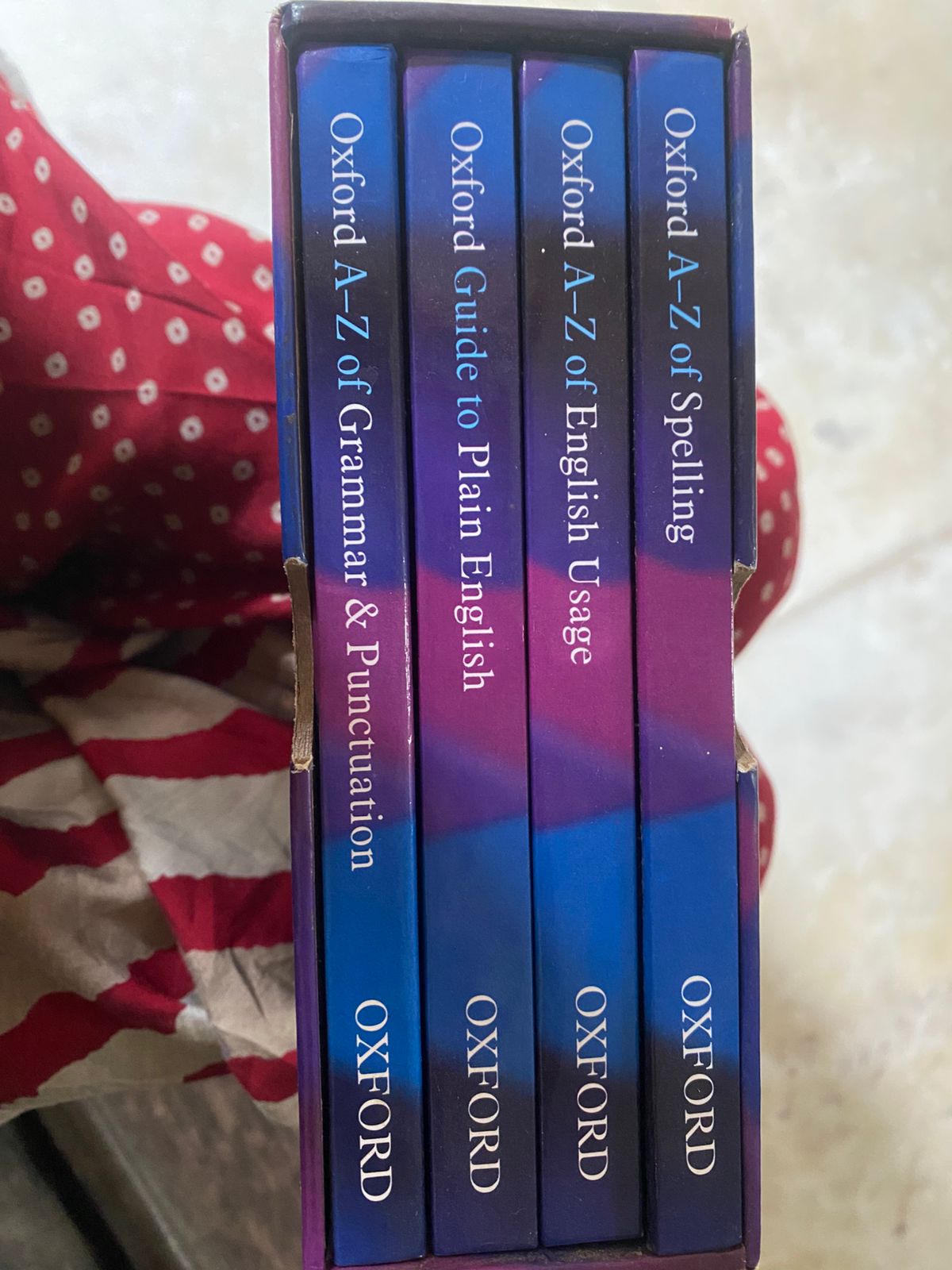 English language reference books Oxford preowned but unused