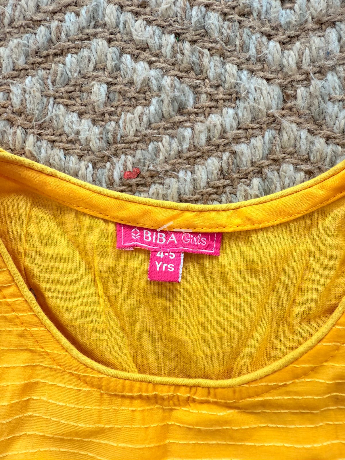 Beautiful ethnic gown for girls preloved 4-5 years secondhand