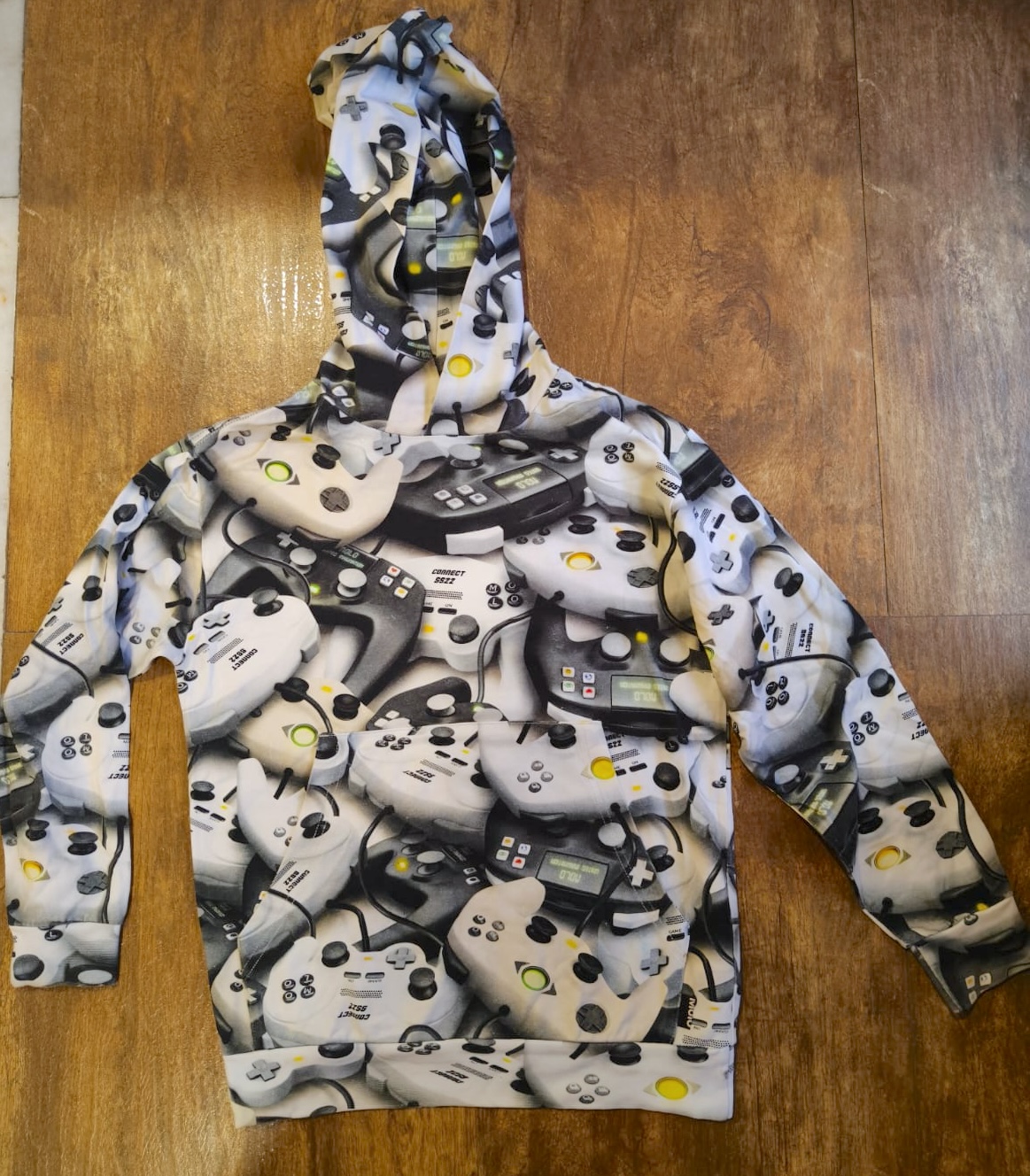 Molo kids organic cotton hoodie like new