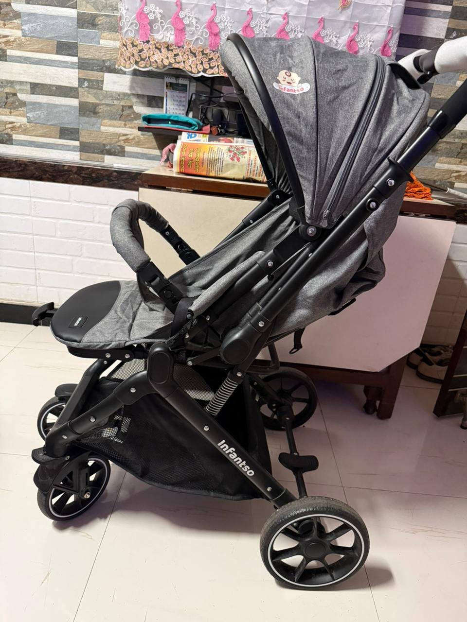 Used Infantso stroller in like new condition Mumbai