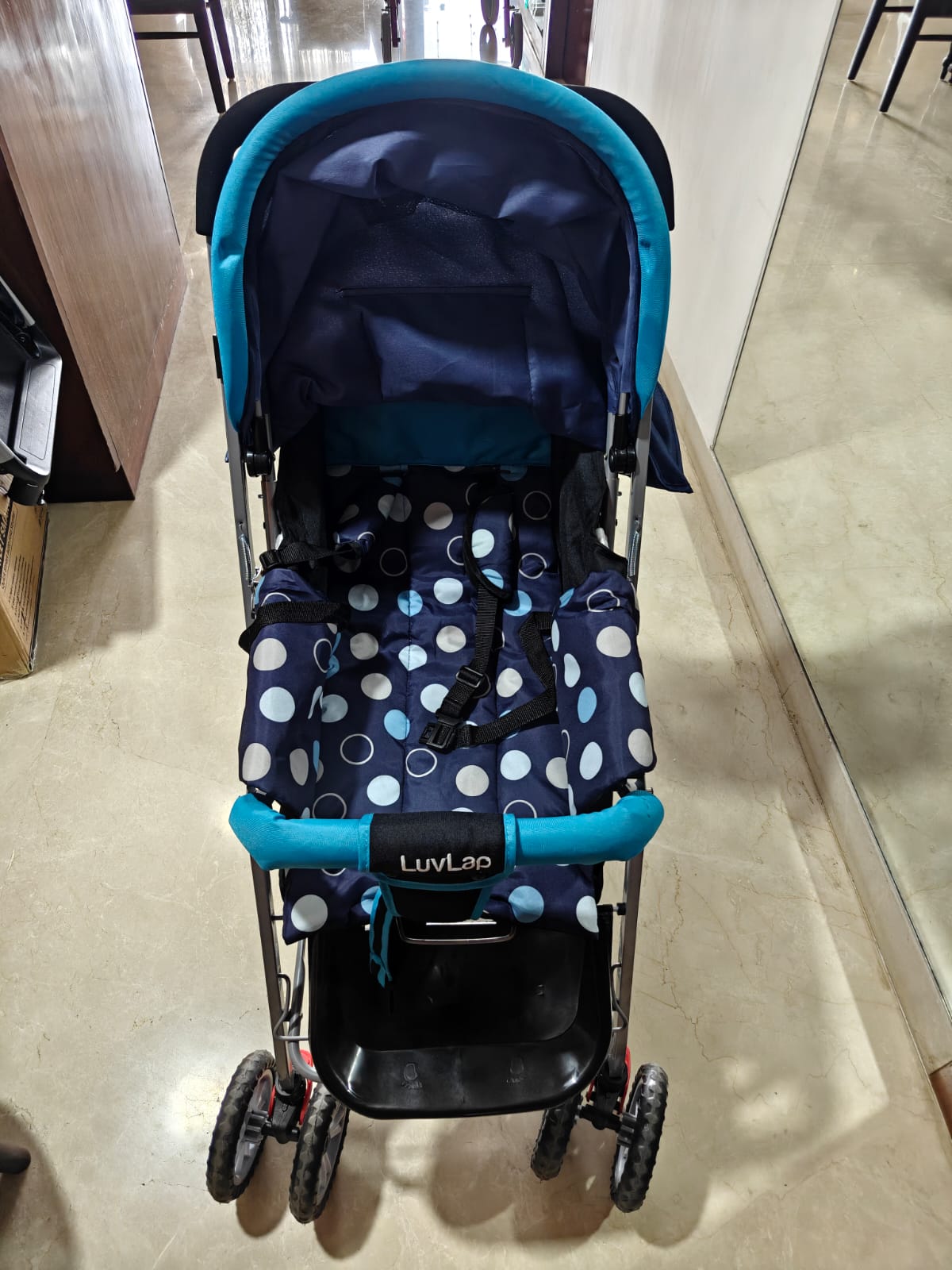 Preloved LuvLap Sunshine stroller in excellent condition