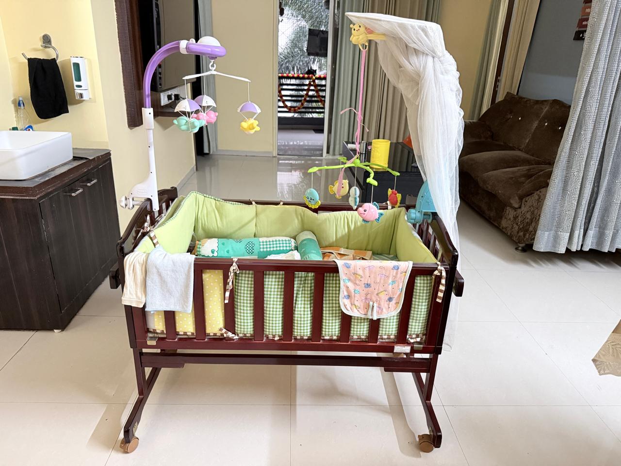 Affordable Babyhug cradle secondhand Indore