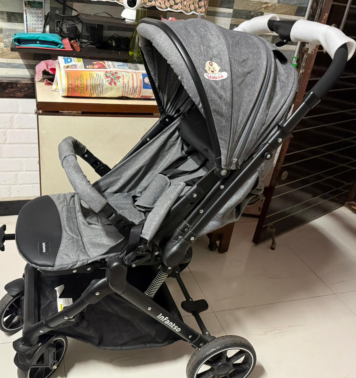 Second hand Infantso baby stroller Mumbai