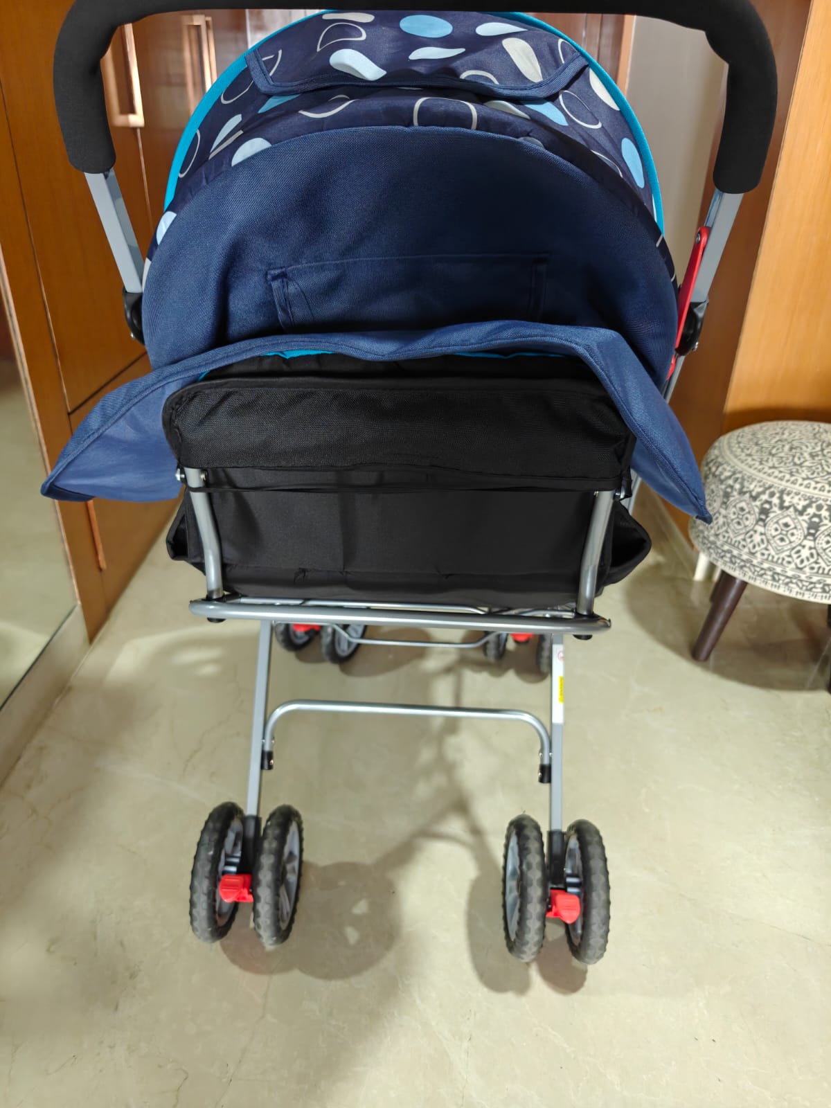 Preowned LuvLap Sunshine pram Mumbai