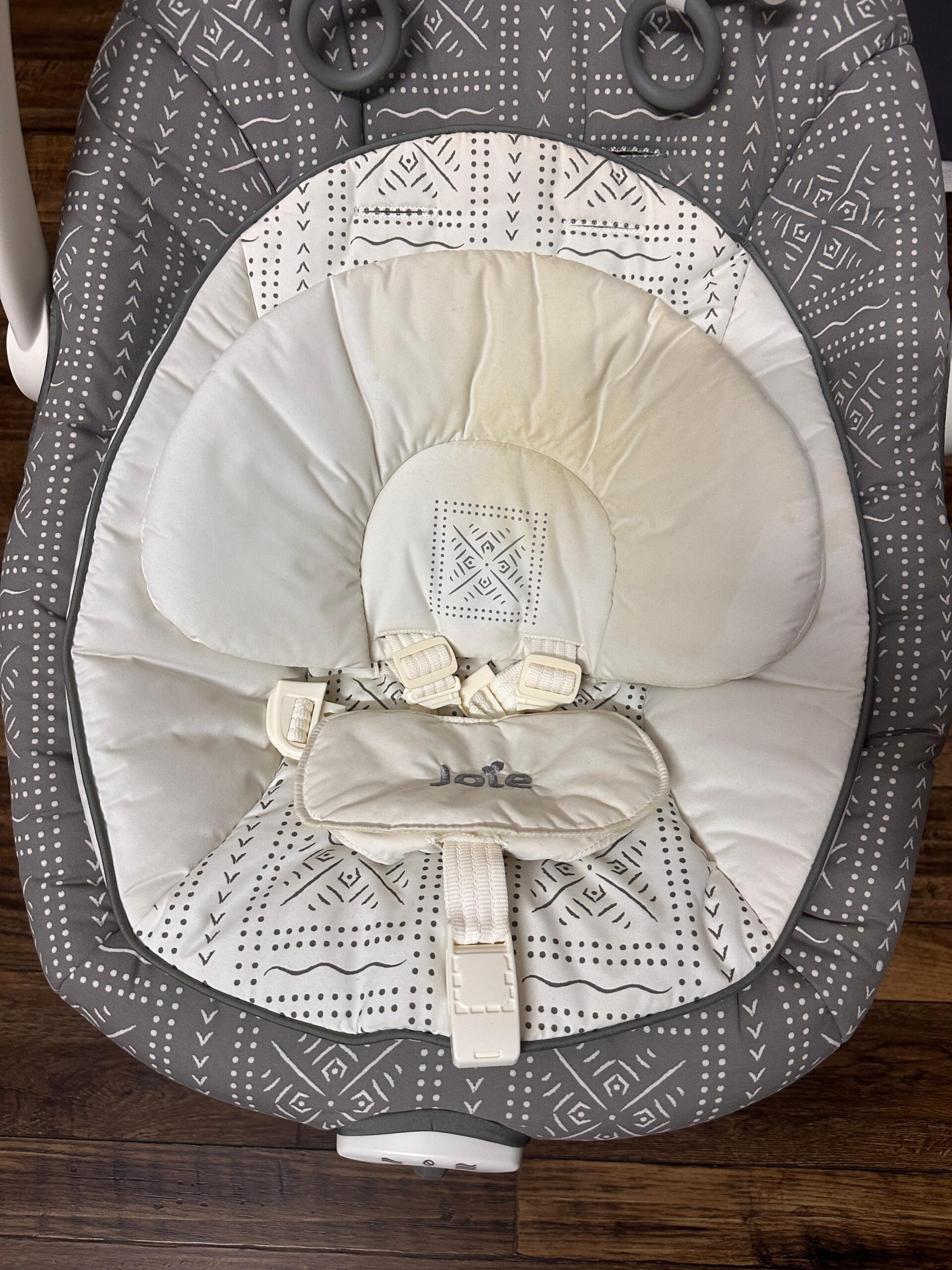Gentle motion Joie Serina Swivel baby swing India
