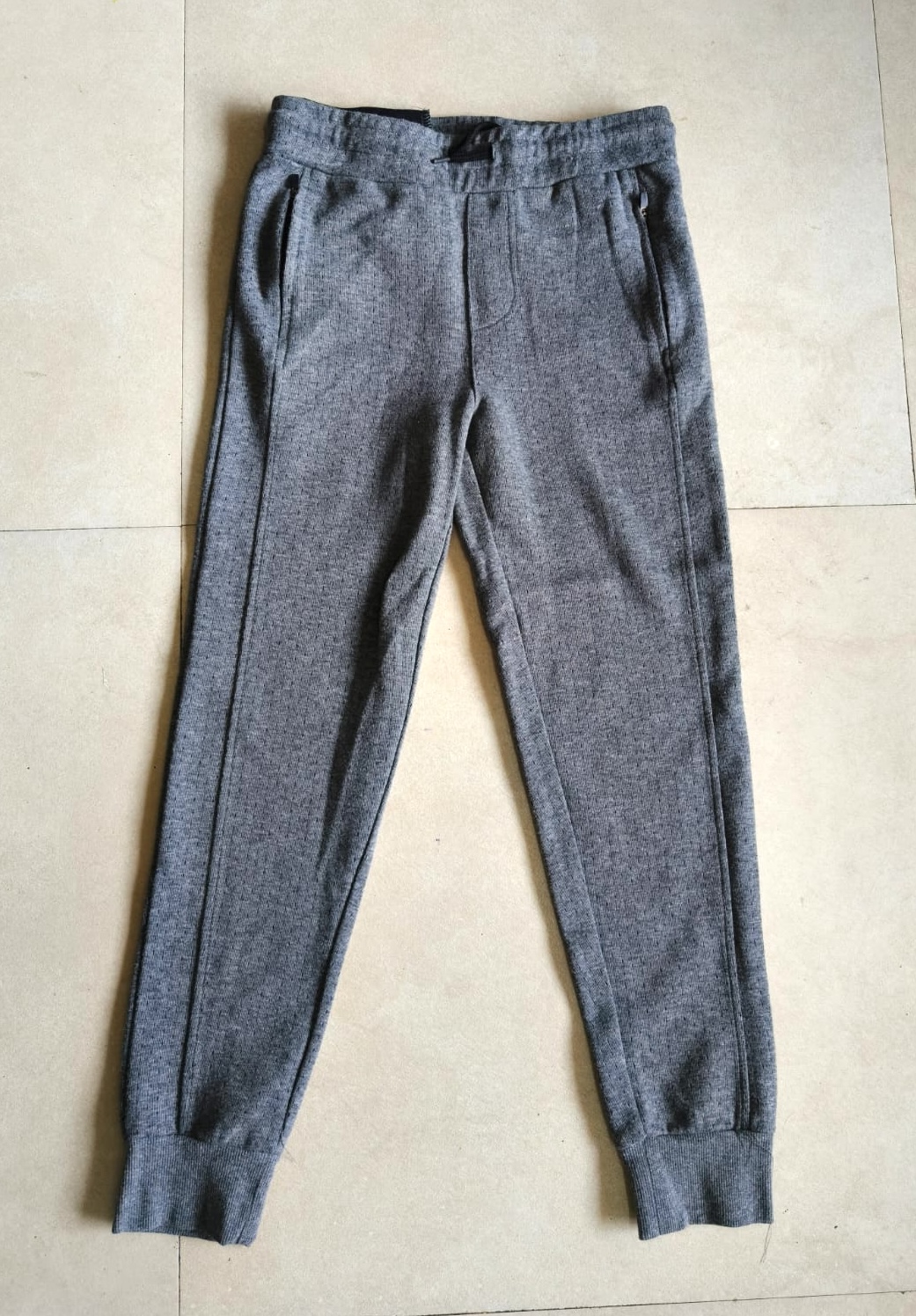 Comfortable joggers for boys preloved