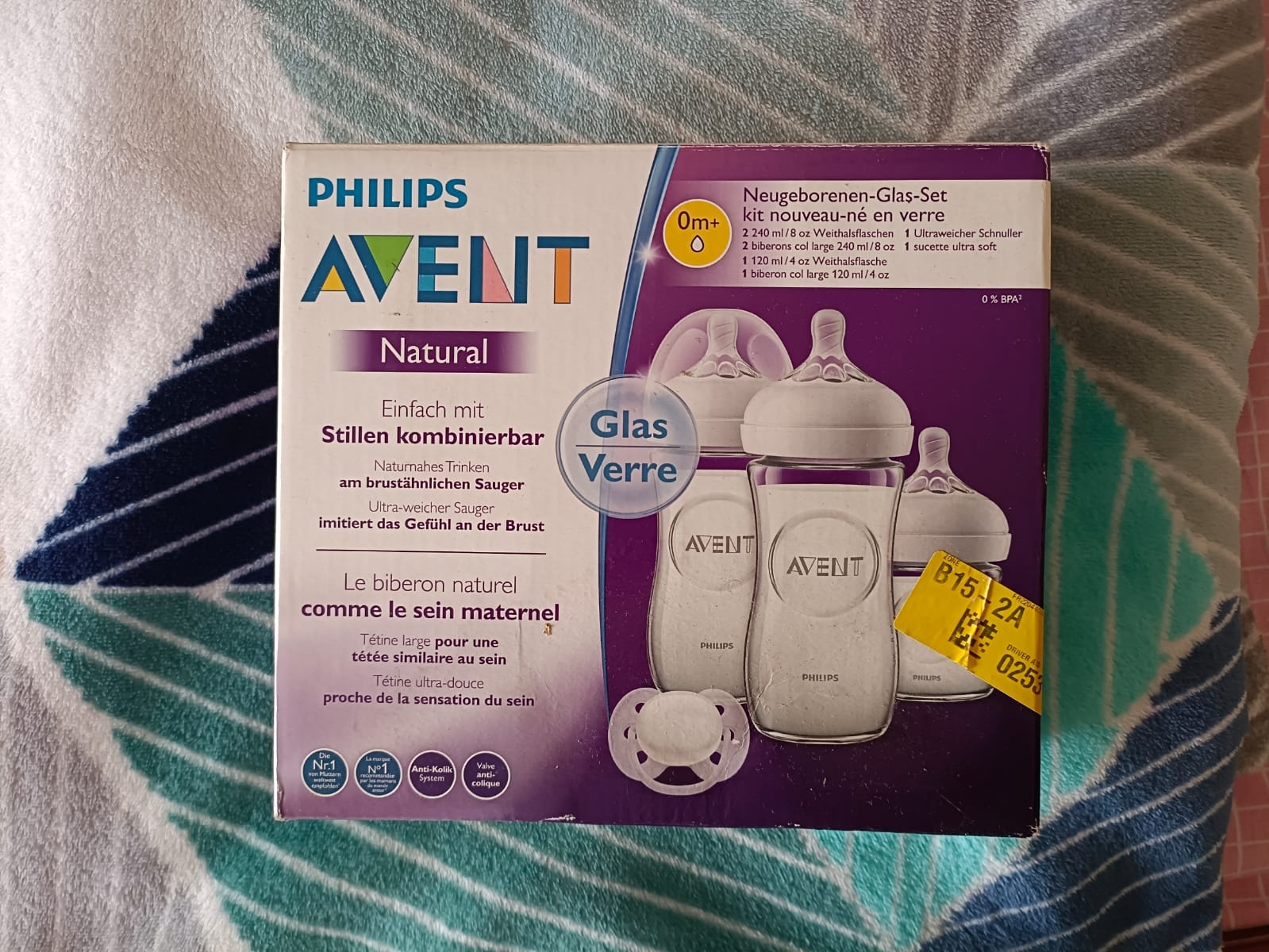 Used Like New Avent glass feeding bottles preloved Used Like new Avent glass feeding bottles preloved