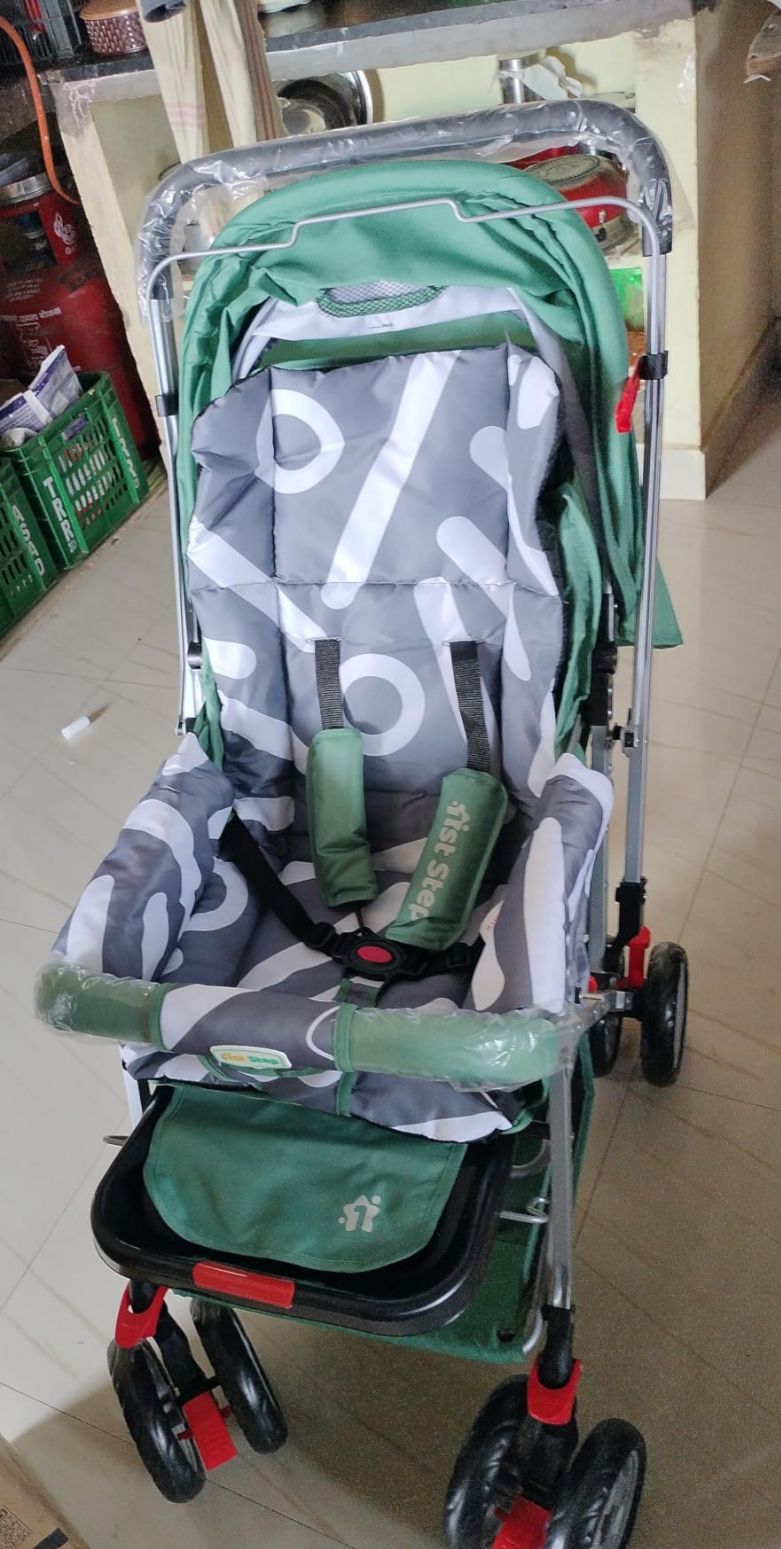 Secondhand like new baby stroller for sale in Mumbai Secondhand like new baby stroller for sale in Mumbai