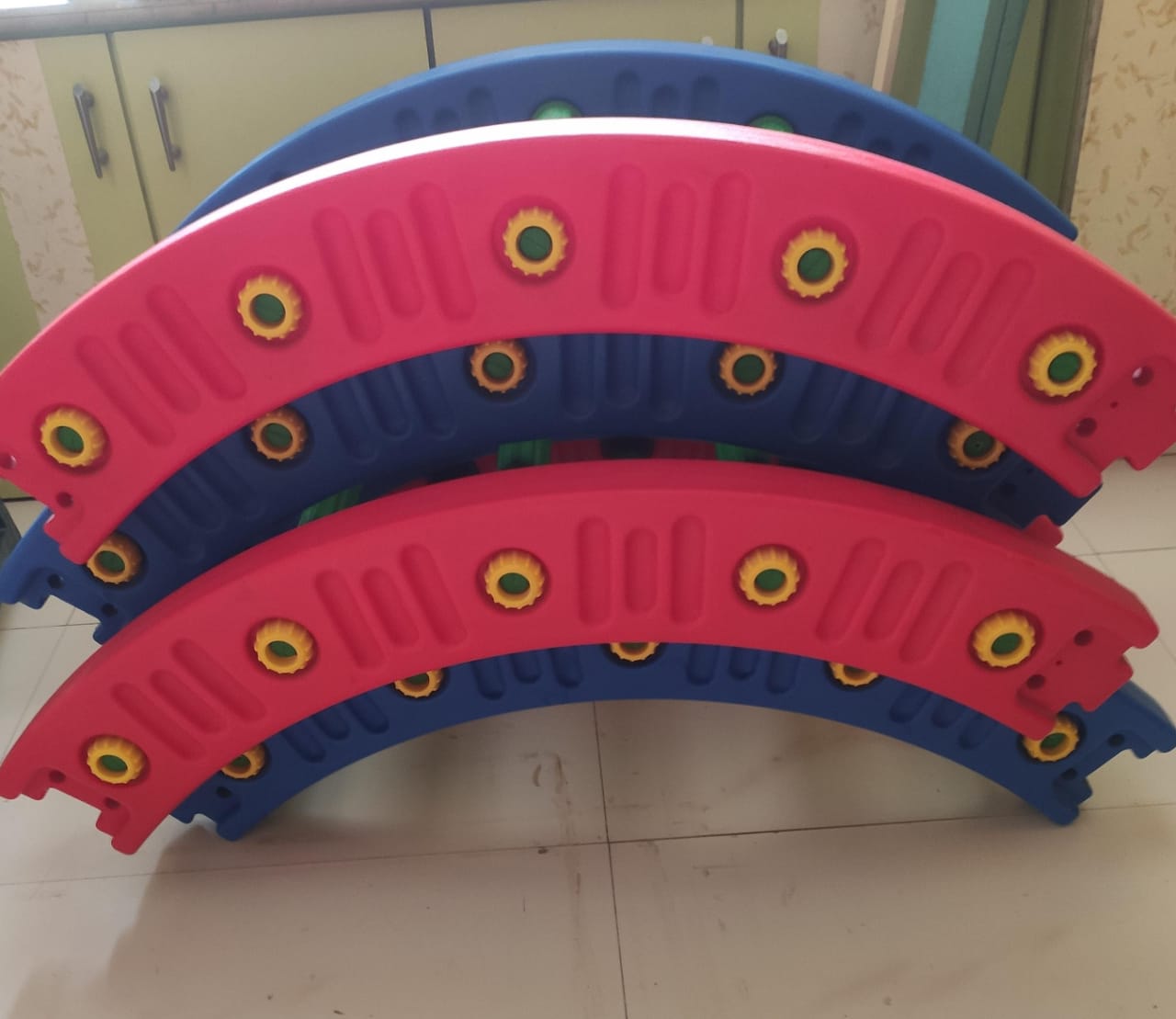 Pikler-inspired circular play toy like new preowned