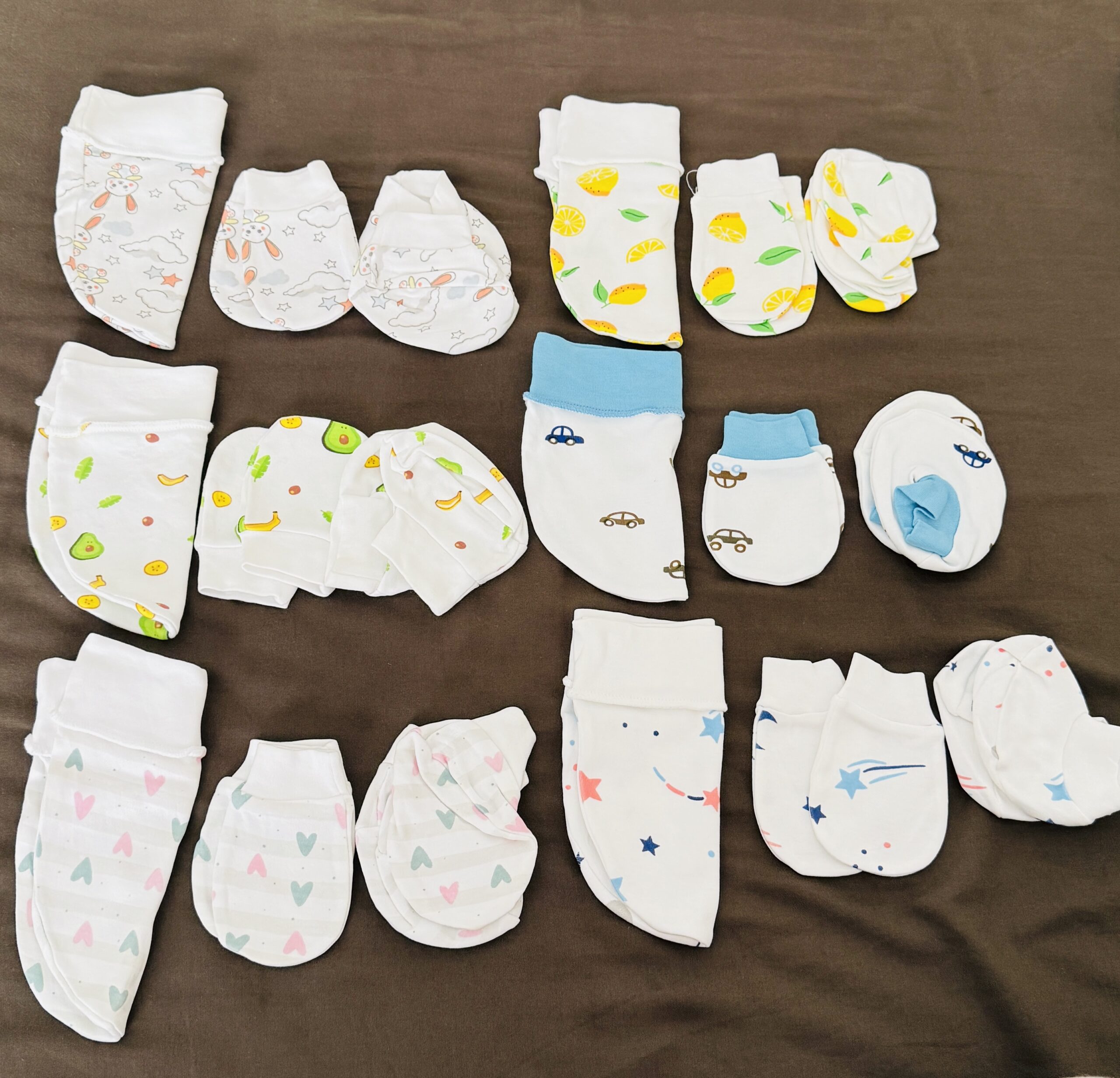 Soft cotton newborn accessories set