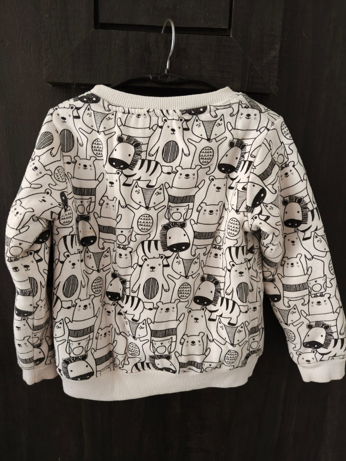 Preowned GAP winter sweatshirt for kids