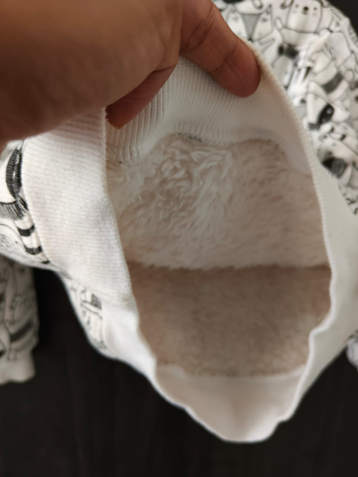 Warm branded secondhand gently used kids sweatshirt GAP preloved