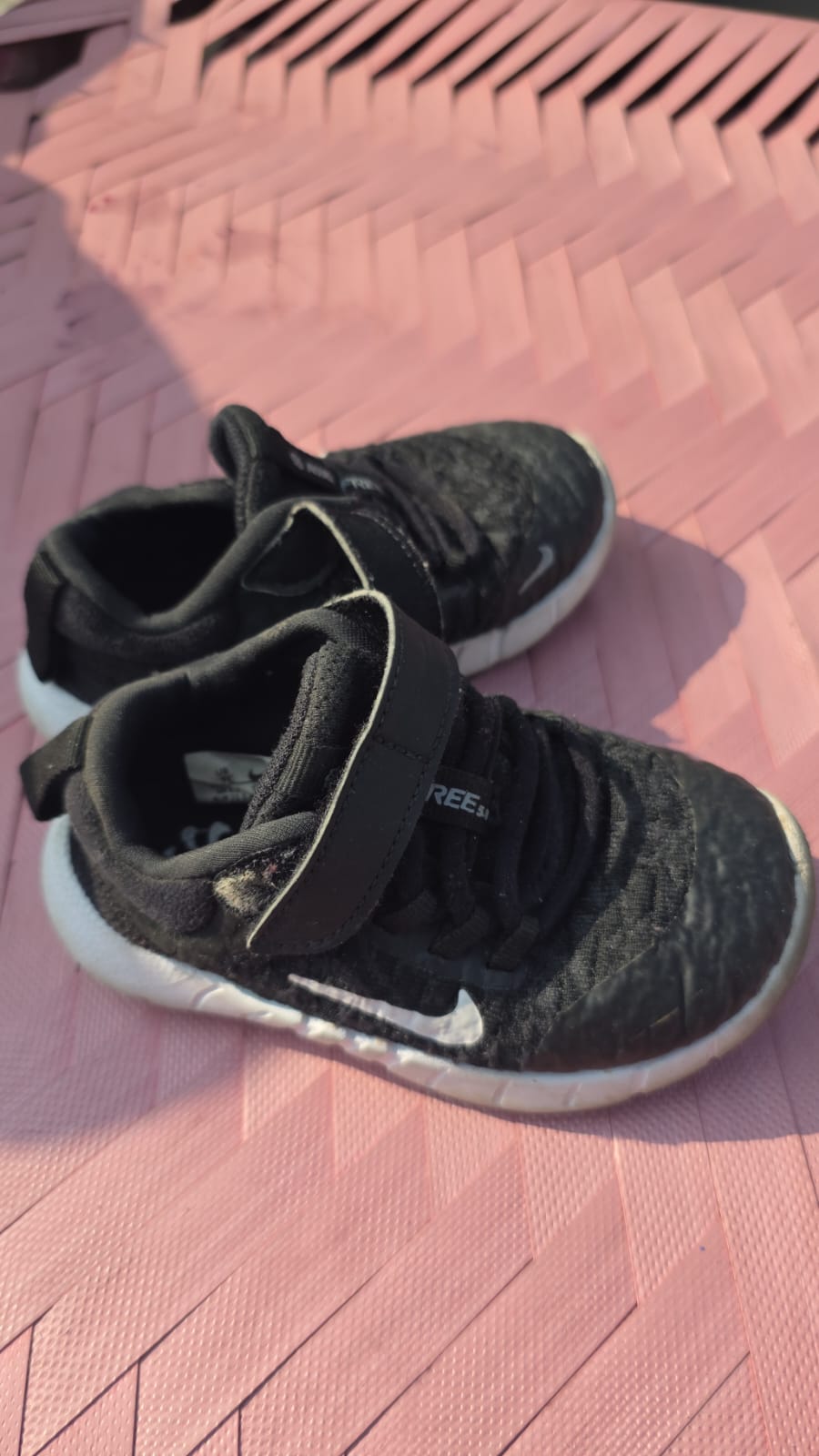 Used Nike sports shoes for toddlers India