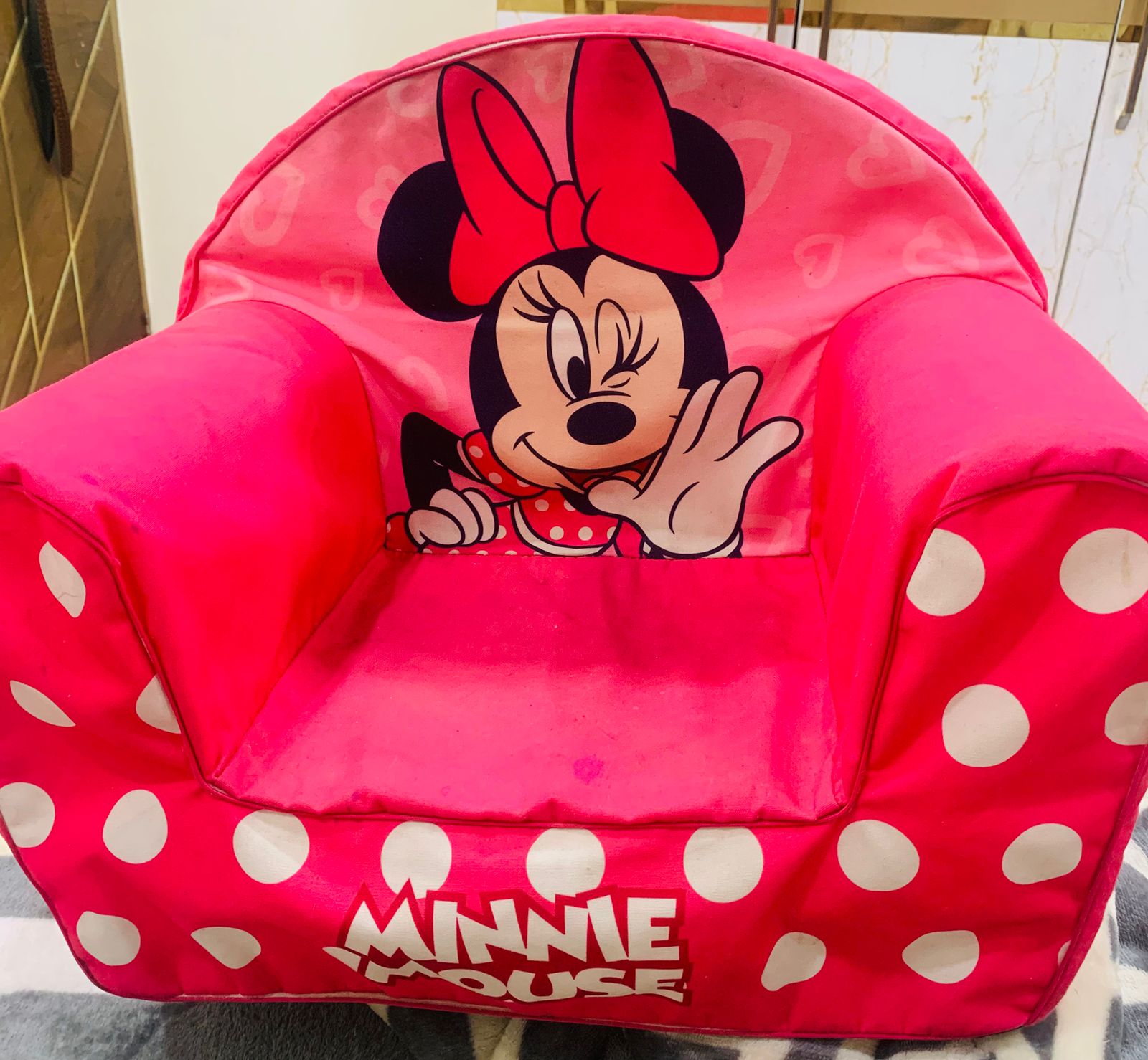 Preowned Pepperfry Minnie Mouse sofa for kids