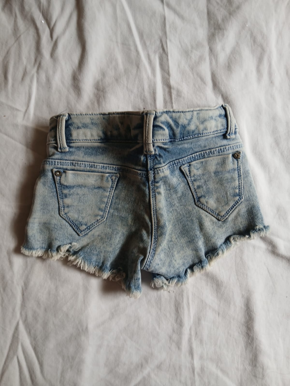 Preowned girls casual denim shorts