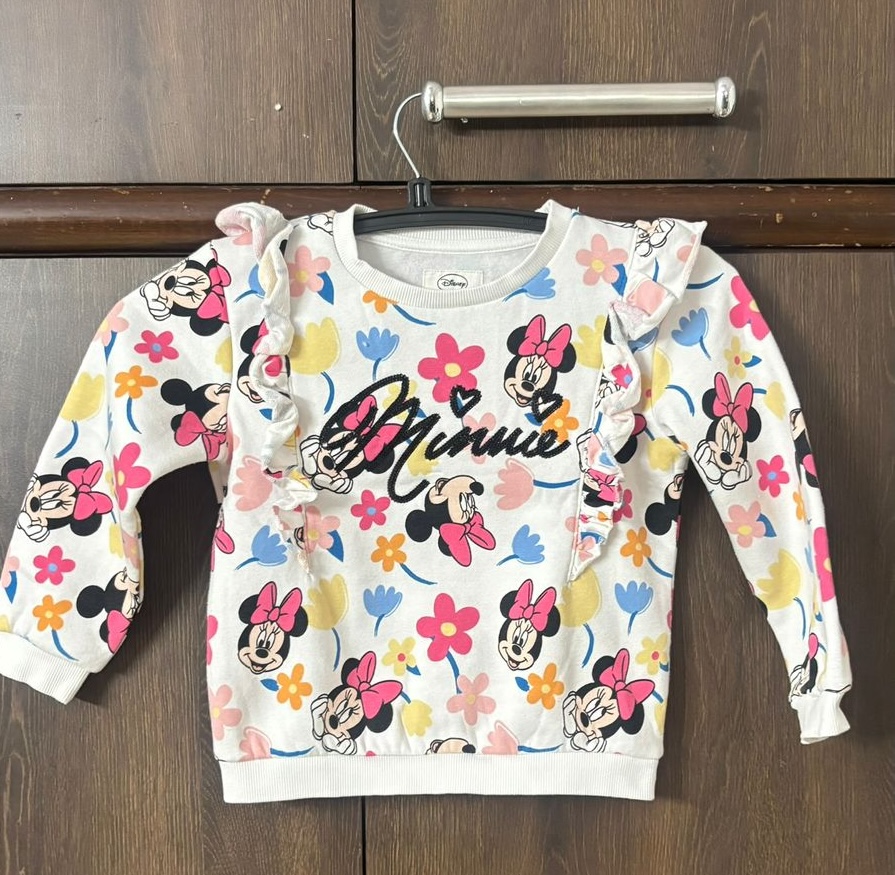 Cozy fleece Minnie Mouse sweater for toddlers Cozy fleece Minnie Mouse sweater for toddlers