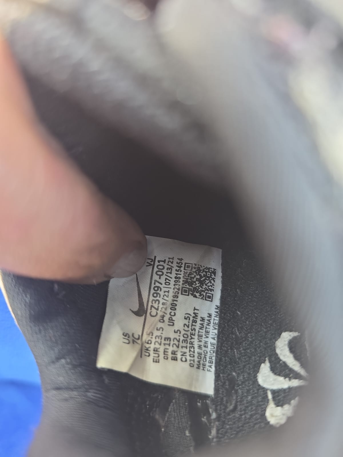 Preowned Nike baby sports shoes