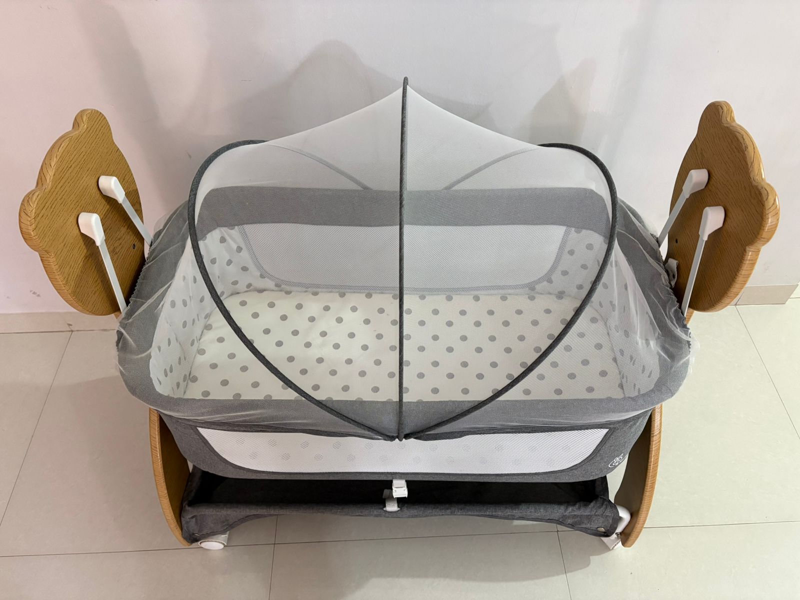 Affordable baby bassinet Pune preloved