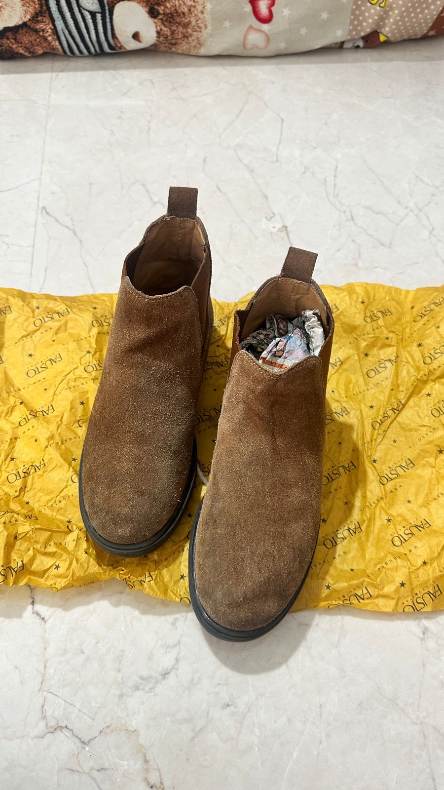 Durable boys boots Fausto preloved