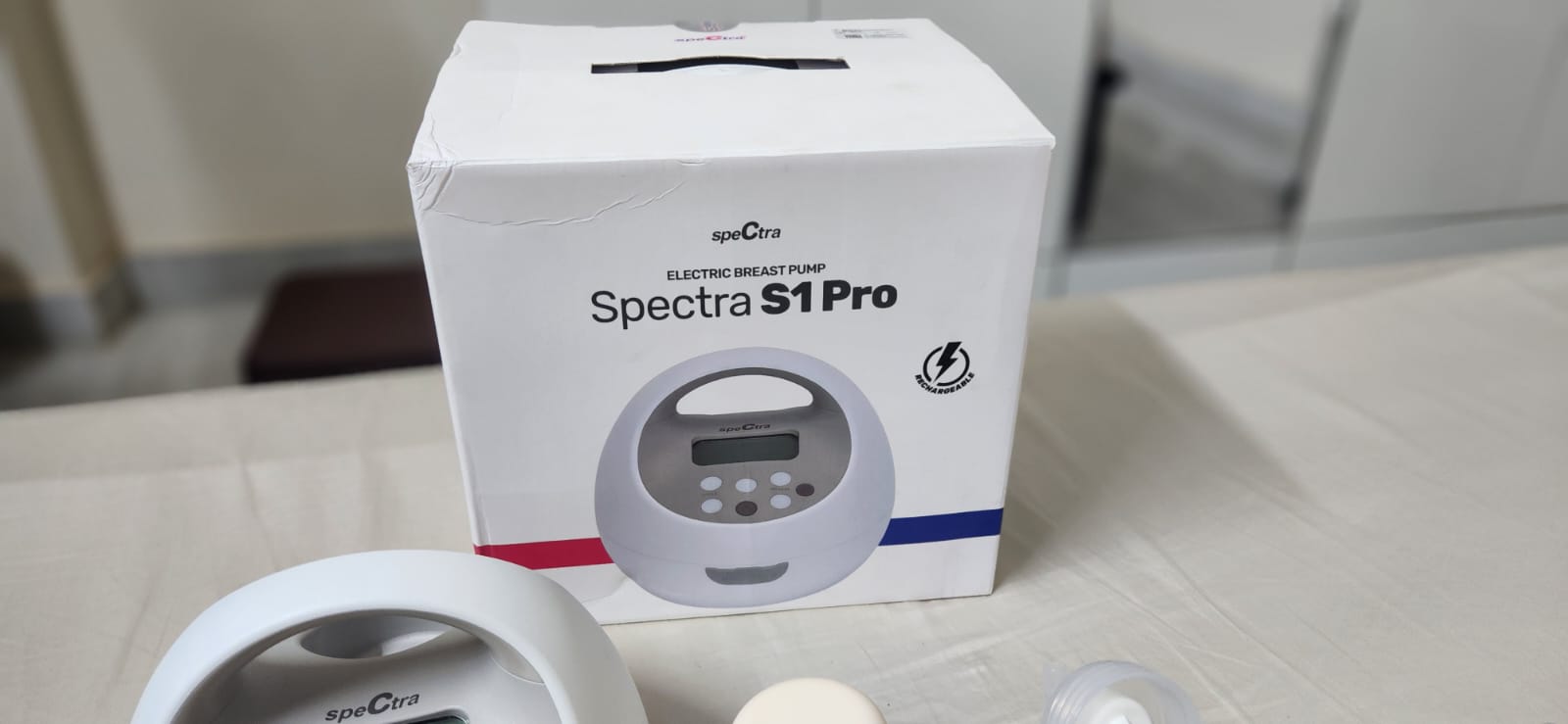 Spectra S1 Pro breast pump in excellent condition