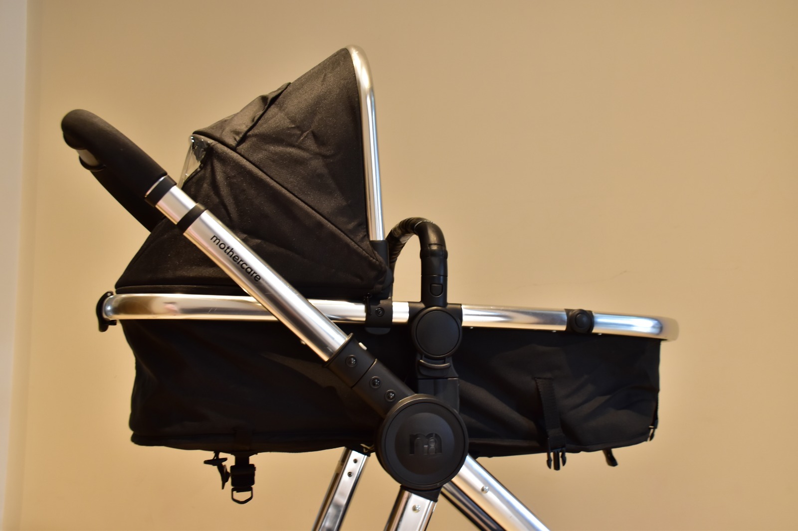 Affordable Mothercare baby travel system used Affordable Mothercare baby travel system used