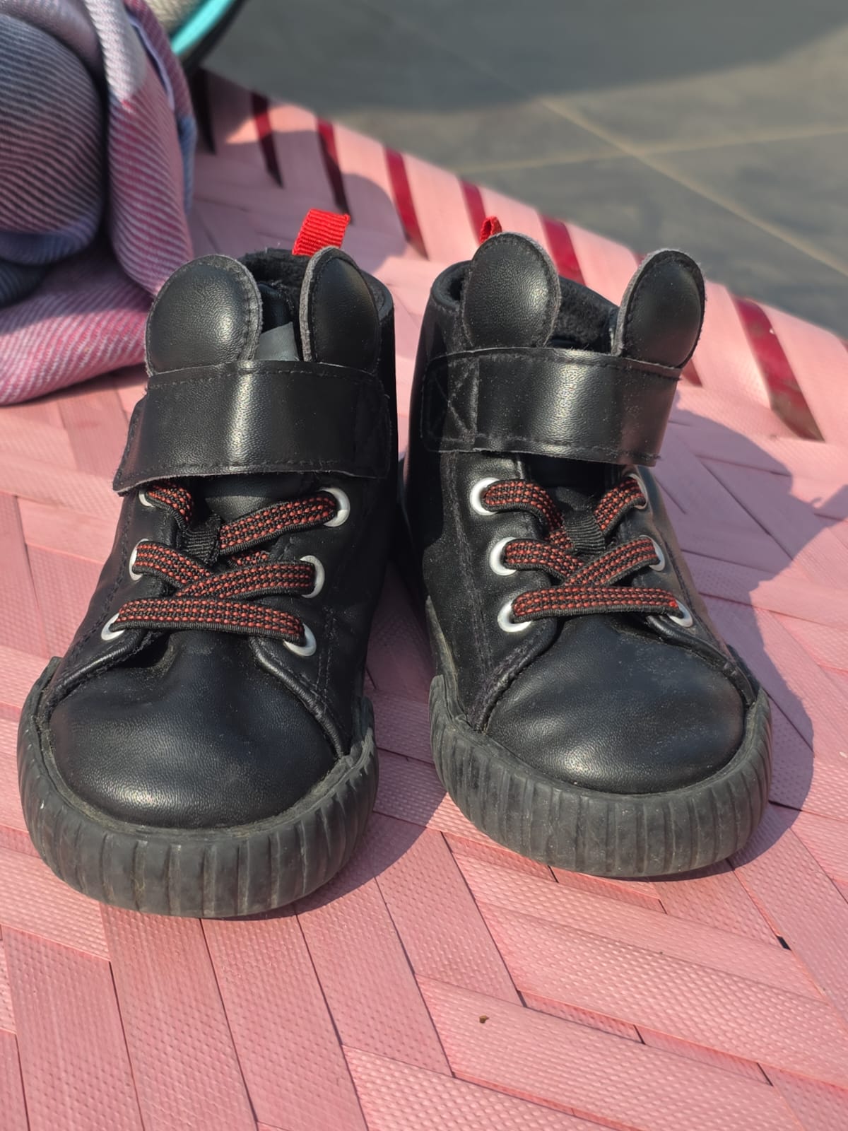 Toddler Mickey Mouse boots / high top shoes preloved