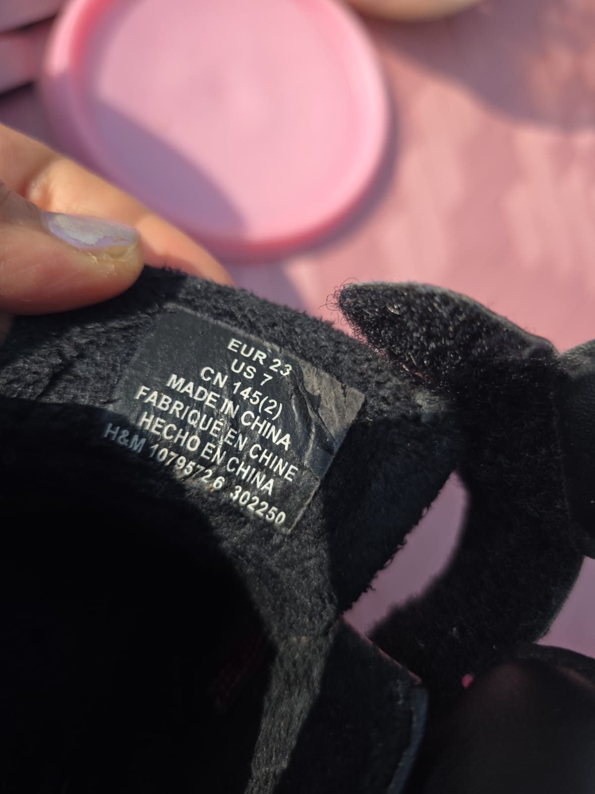 Comfortable affordable H&M toddler boots preloved