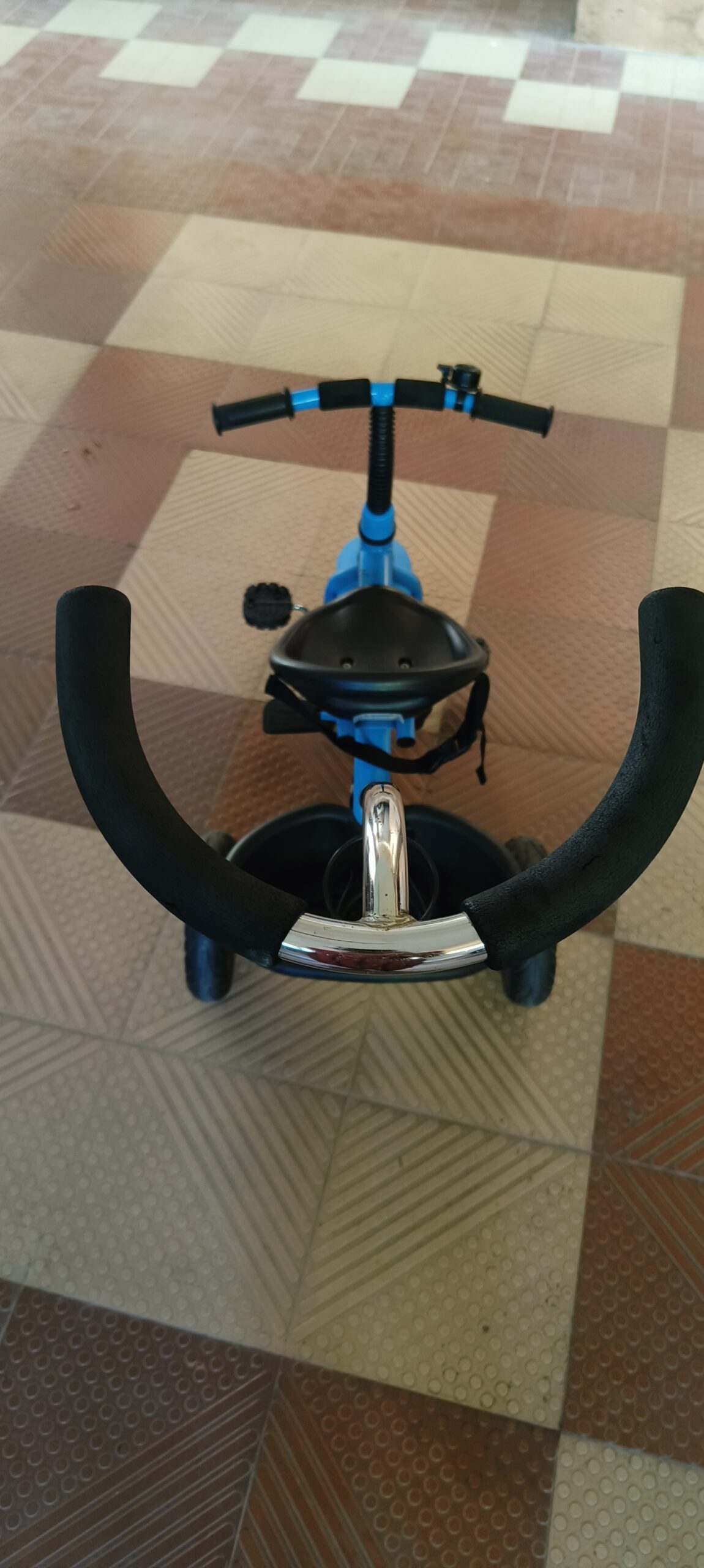 Used R for Rabbit Tiny Toes kids tricycle