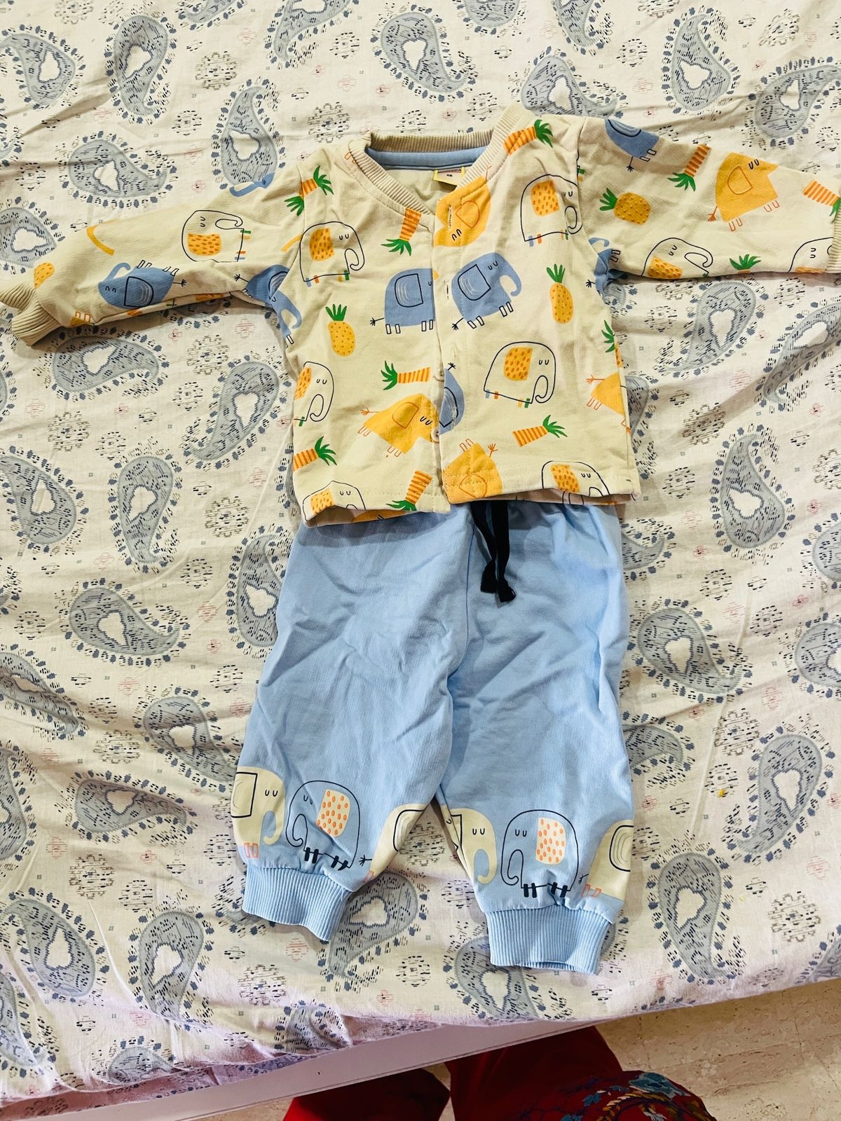 Affordable newborn baby clothes India