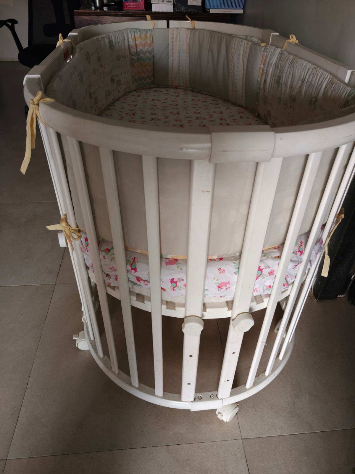 Second hand Fisher-Price baby bed