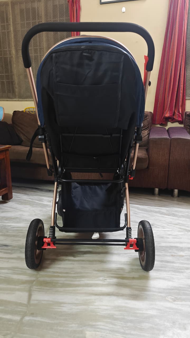 Second hand StarAndDaisy stroller for babies